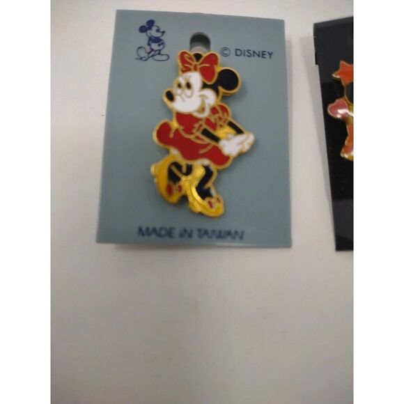 Mickey And Minnie Lapel Pins Vintage Disney Mickey with Moon/Stars Minnie Posing - Picture 4 of 5